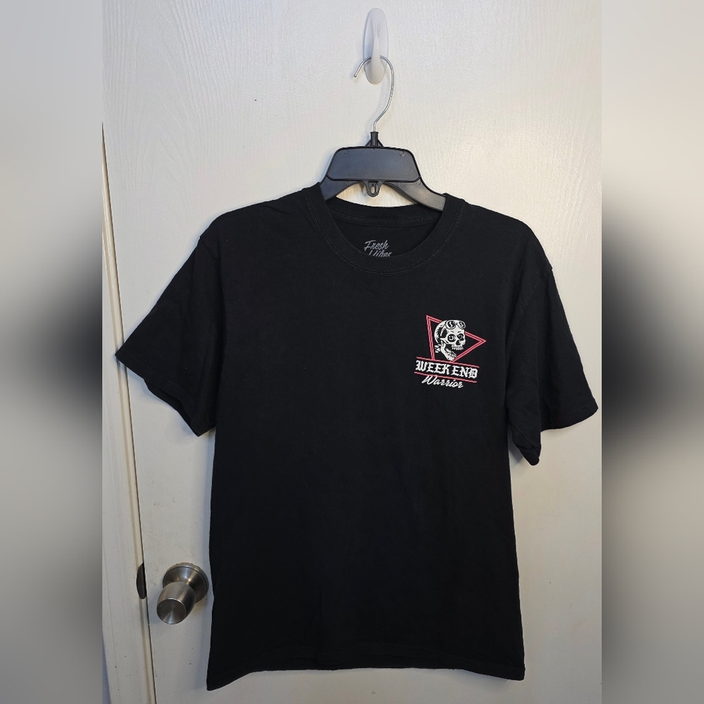 *3 FOR $12* Fresh Vibes Weekend Warrior Skull Shark Tee - Black